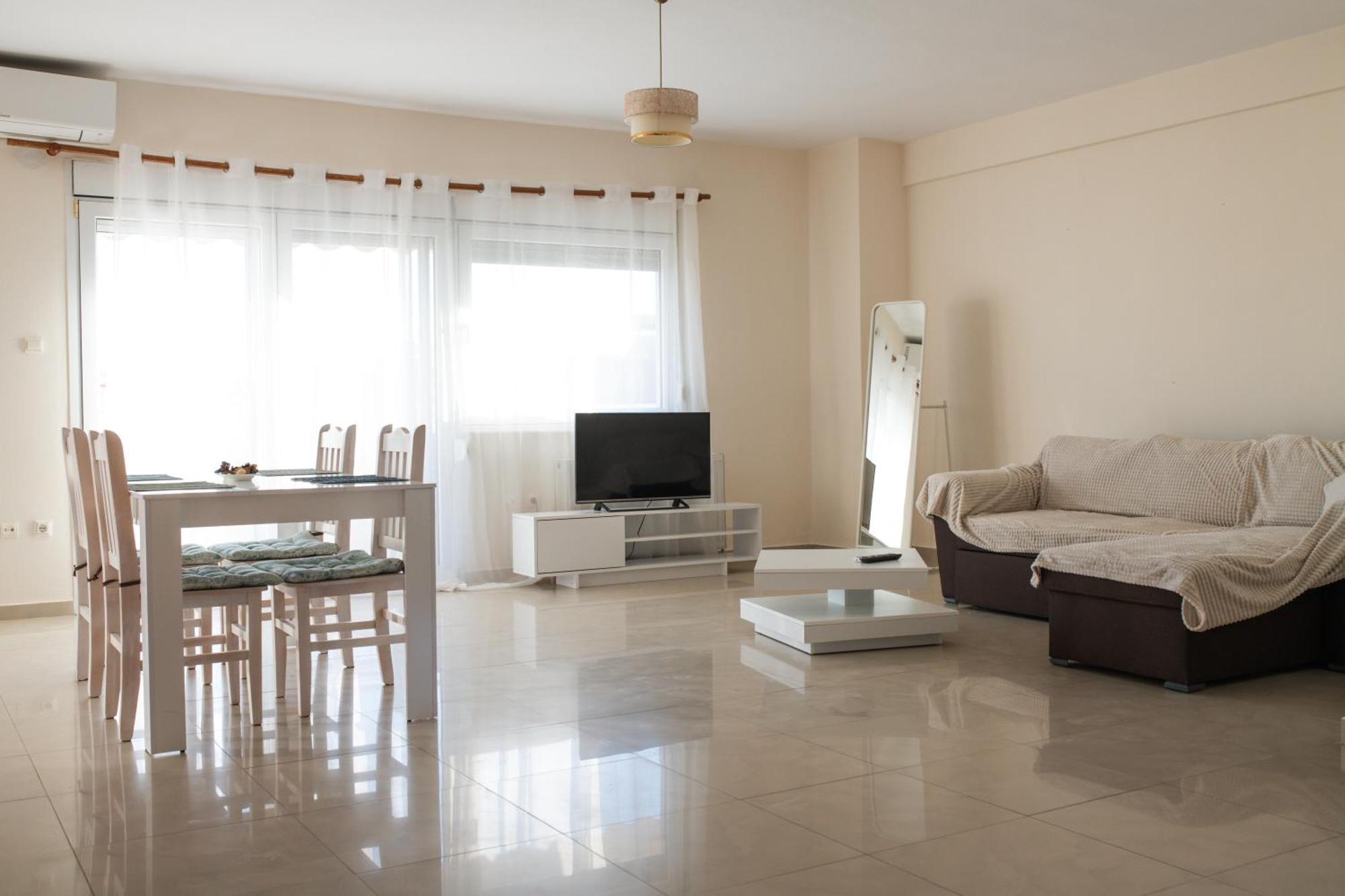 אלכסנדרופולי 3 Bedroom Apartment, 115M2 מראה חיצוני תמונה